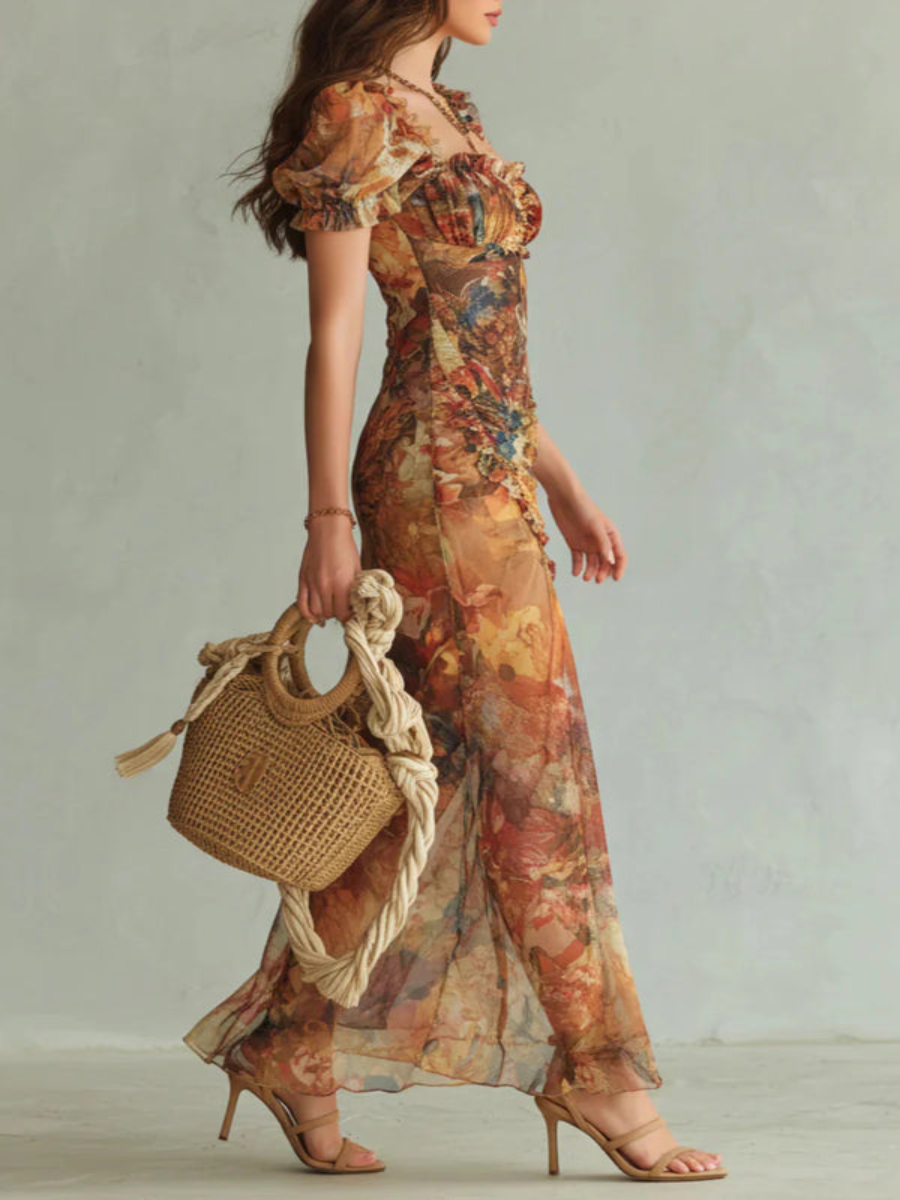 Vestido maxi elegante con escote cuadrado, manga corta y motivos florales
