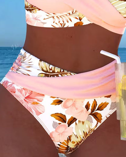 Bikini con estampado floral de contraste y abertura