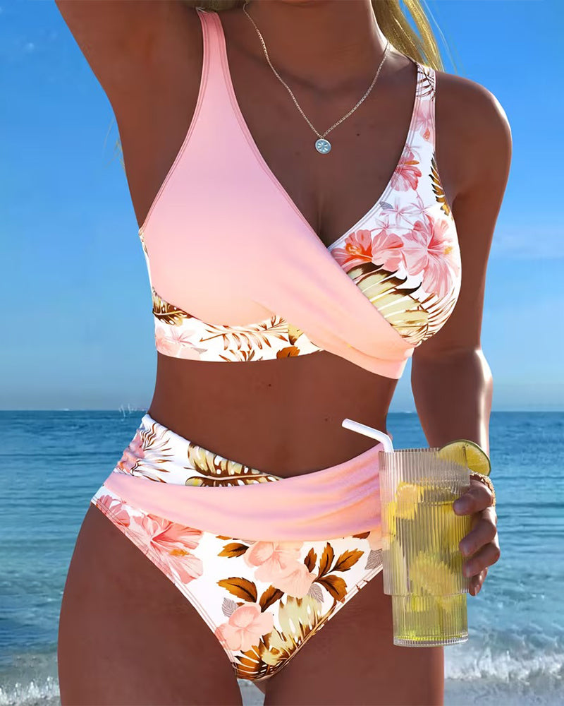 Bikini con estampado floral de contraste y abertura