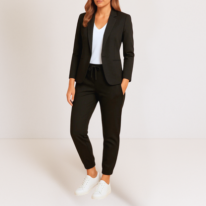 Beatriz | Elegancia moderna en un conjunto cómodo