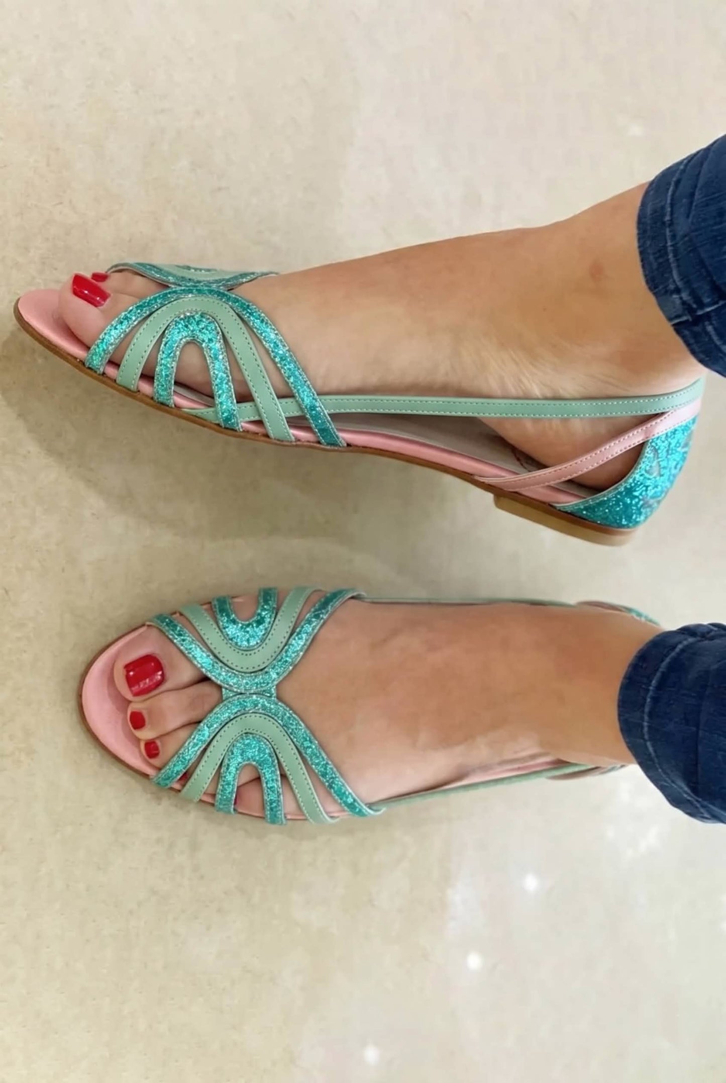 Eleonora | Sandalias doradas luz de verano