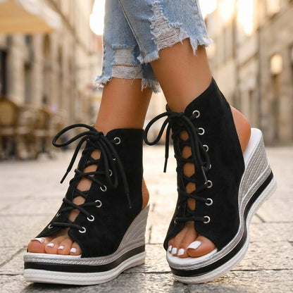 Sandra | Botines de Cuña Abiertos. Diseño Sofisticado para un Confort Inigualable