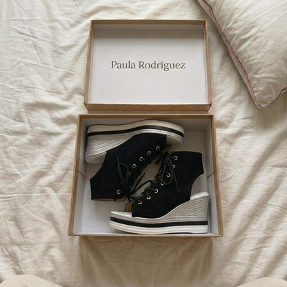 Sandra | Botines de Cuña Abiertos. Diseño Sofisticado para un Confort Inigualable