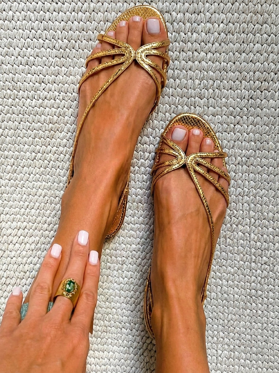 SANDALIAS DORATA™