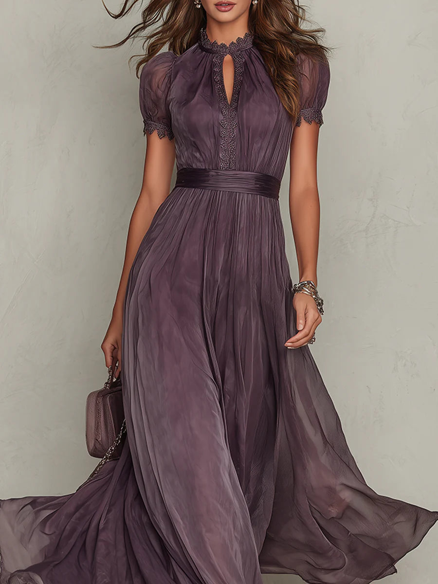Flavia - Vestido largo violeta con escote lágrima y borde de encaje en chifón